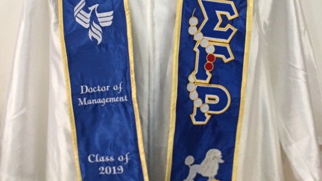 Personalized Perfection: Customizing Your Graduation Stole for the Ultimate Commencement Experience